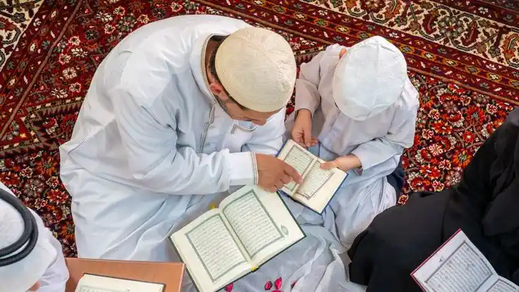keutamaan membaca Al-Qur’an setiap hari