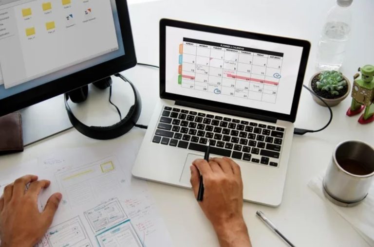 Faktor memilih aplikasi absensi untuk kebutuhan perusahaan