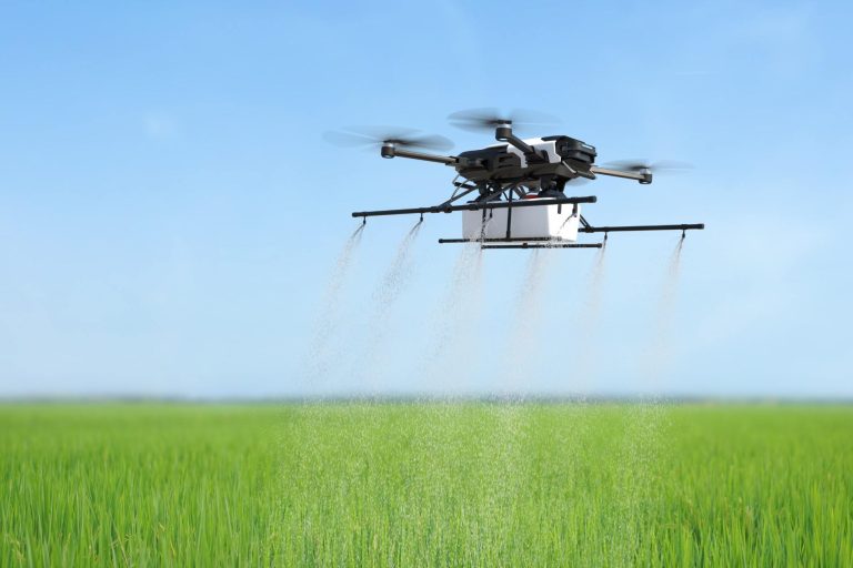 manfaat drone sprayer untuk pertanian